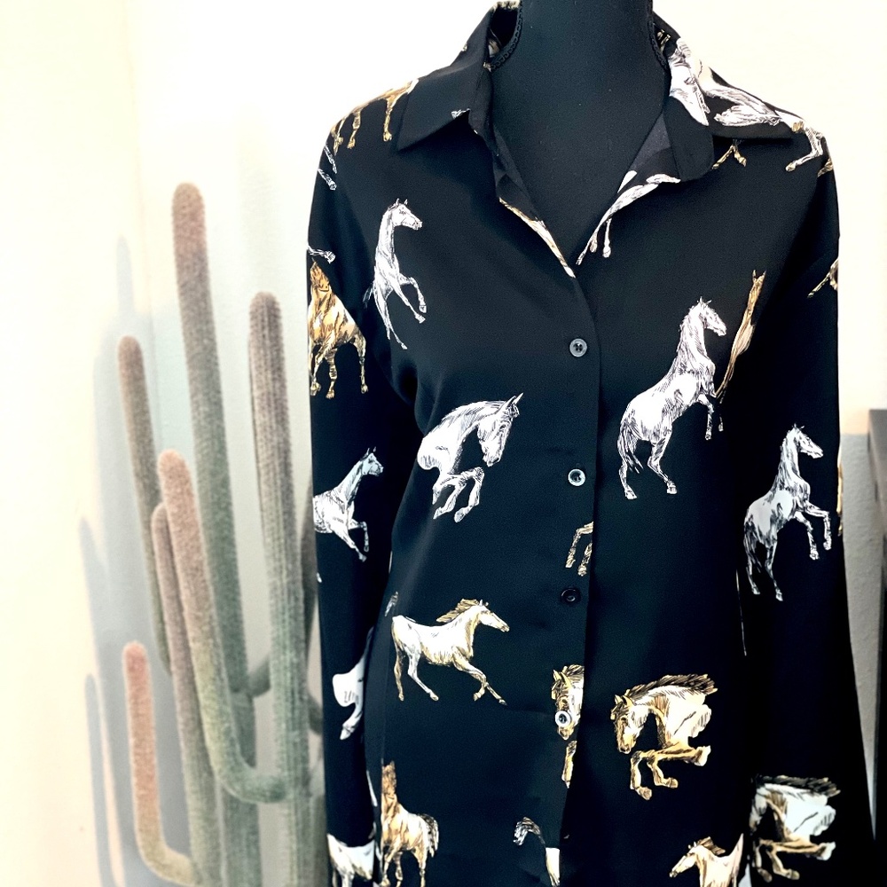 Vintage Horse Print Long Sleeve Button Down Blouse